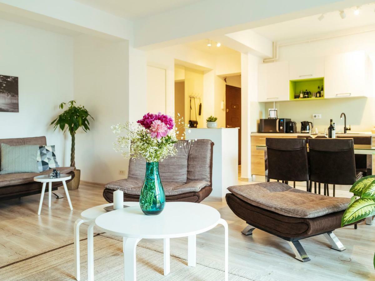 Bright And Spacious Central Apartment- Piata Amzei Bucureşti Ngoại thất bức ảnh