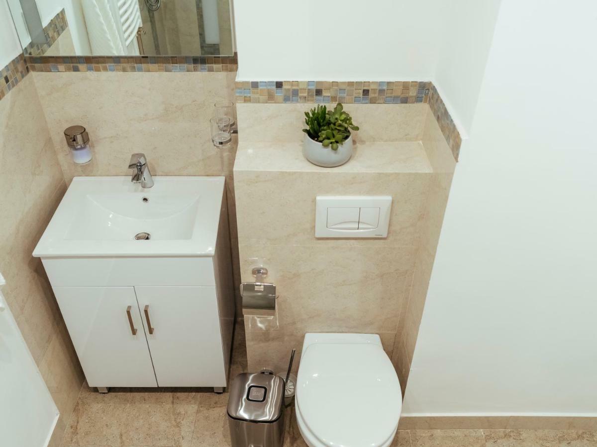 Bright And Spacious Central Apartment- Piata Amzei Bucureşti Ngoại thất bức ảnh